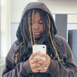 Meet your Posher, Synphenie